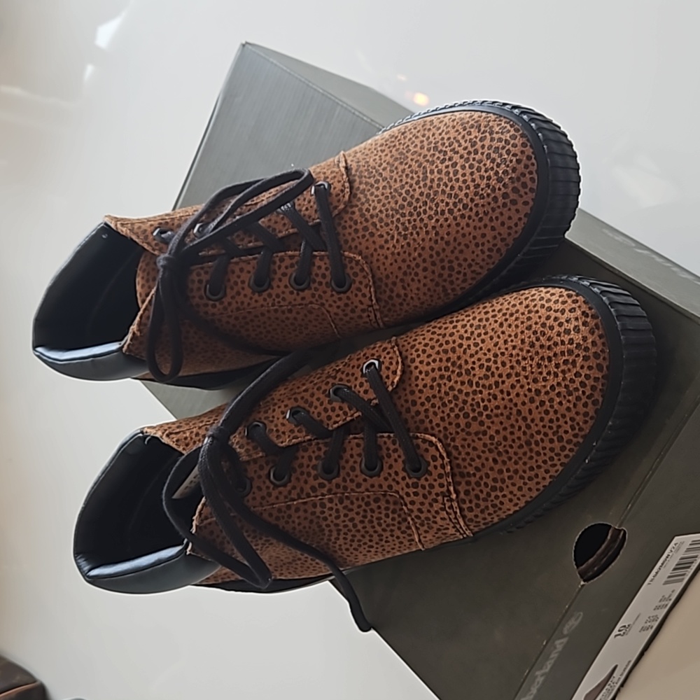 NWT Timberland | SkylaBay Chumka Cheetah Suede | Womens Size 10